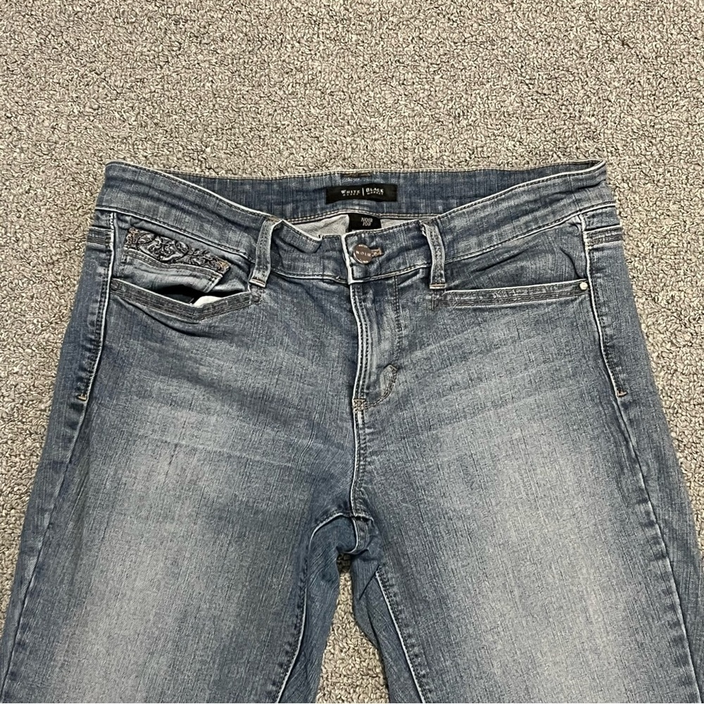White House Black Market Jeans Womens 10R Blue Wide Leg Denim Embroidered - Picture 2 of 12